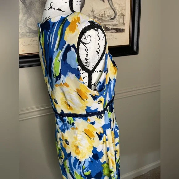 Perceptions Dress - Picture 6 of 7